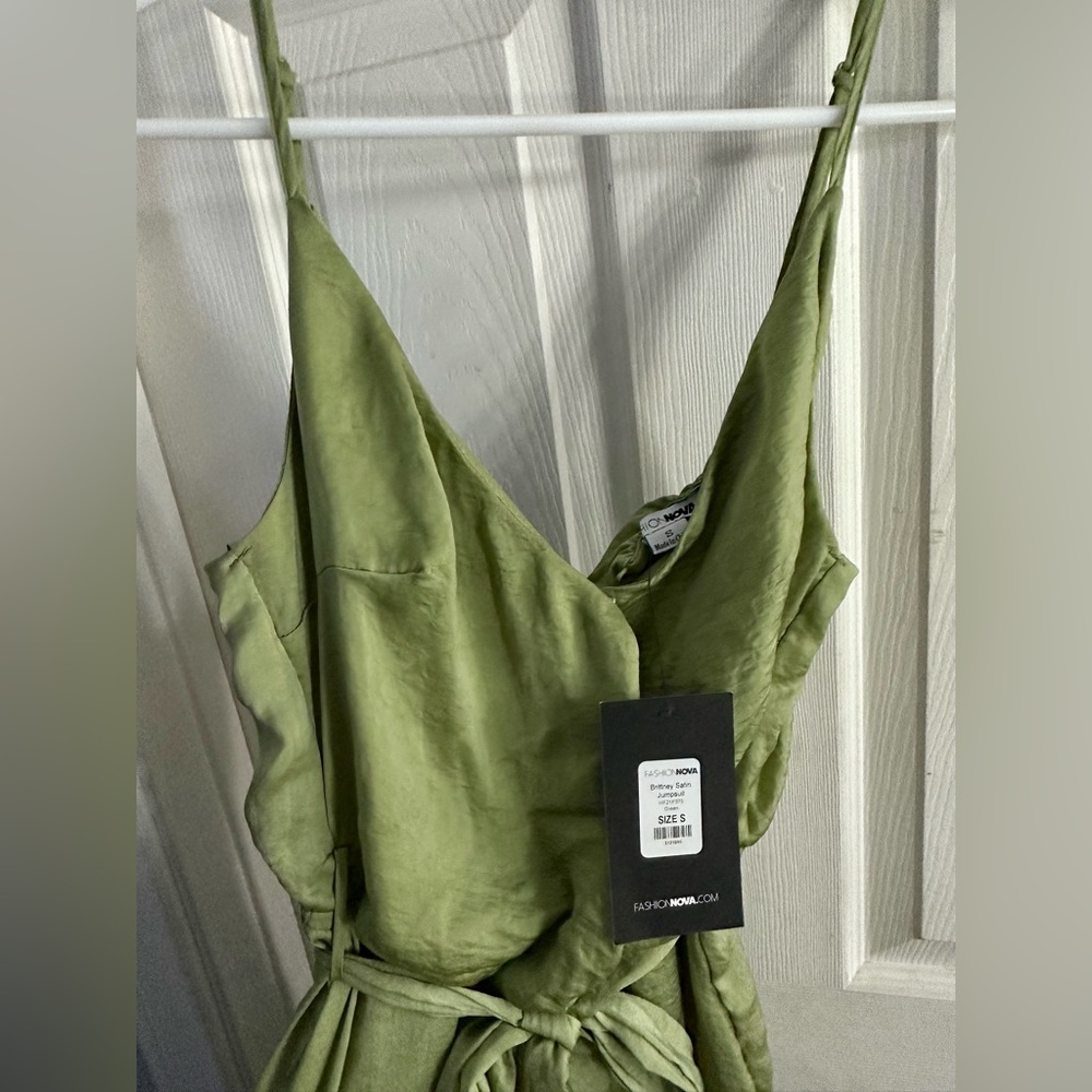 NEW!! - Picture 2 of 4